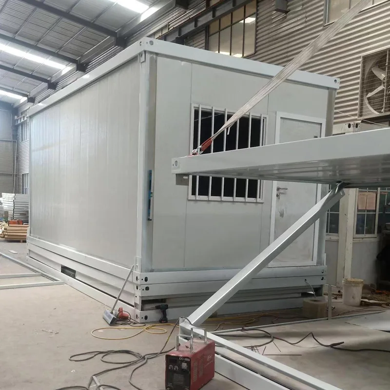 Ready Made to Live in Portable Folding House Movable Prefabricated Tiny Mobile Container Home with Porch