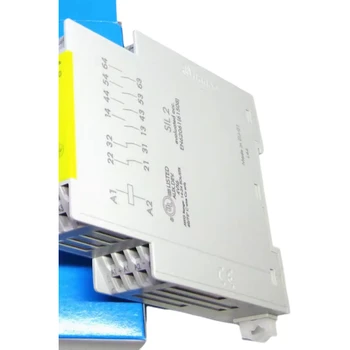 new and original PLC Solid State Outputs. Screw Terminal Blocks ADMIRAL AD SR1 1330900 RV 05