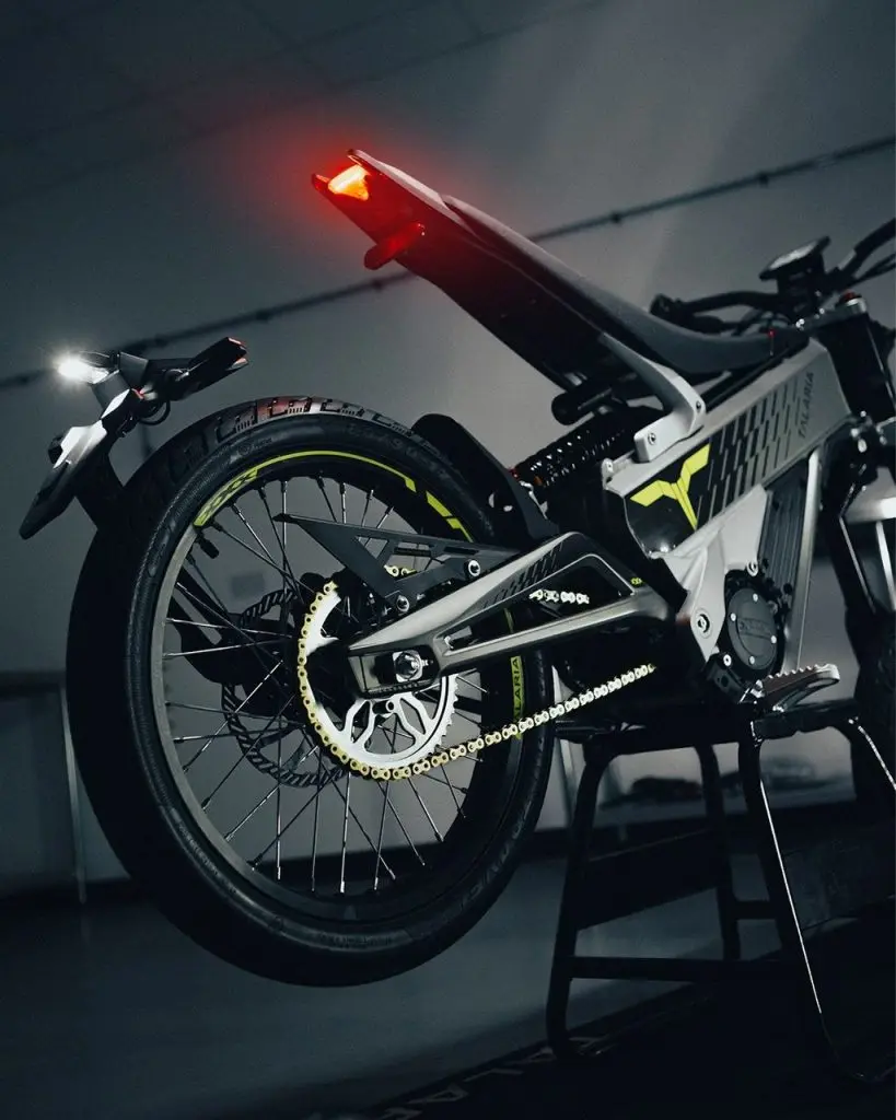 約48000円相当　デアリバイク 小物 Rin Amazon | ステアリングダンパー For K-AWASAKI NINJA ZX-4R ZX