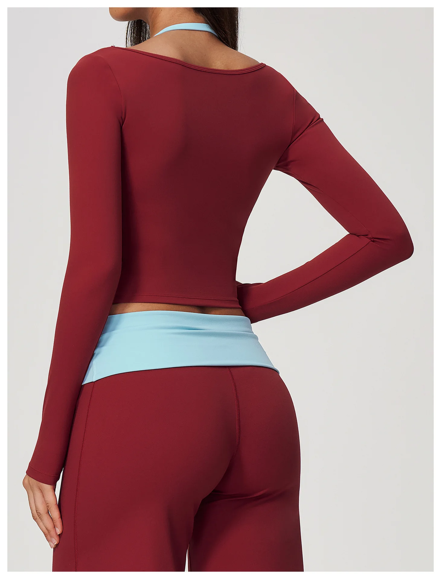 Breathable Yoga Crop Quick Dry Long Sleeve Activewear Four-Way Stretch Fitted Shirt with Thumbholes — detail