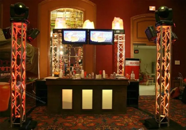 
6,5 футов dj Truss totem stand движущийся свет с черным/белым гримом 