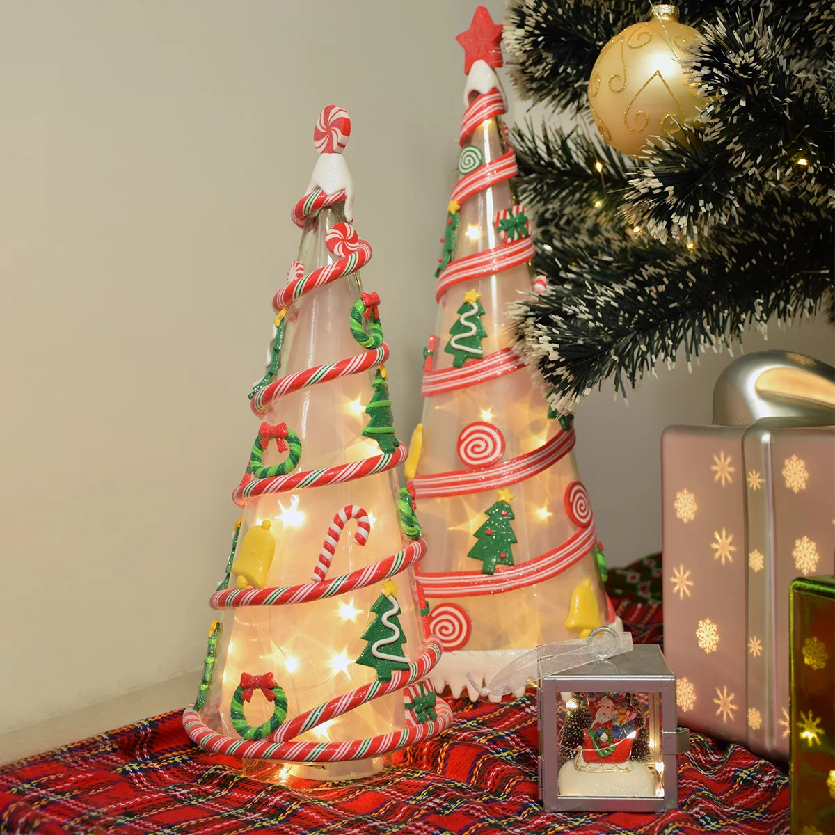 Led lighted up color glass table xmas Christmas cone tree figurine indoor gift decoration ornaments luxury wholesale