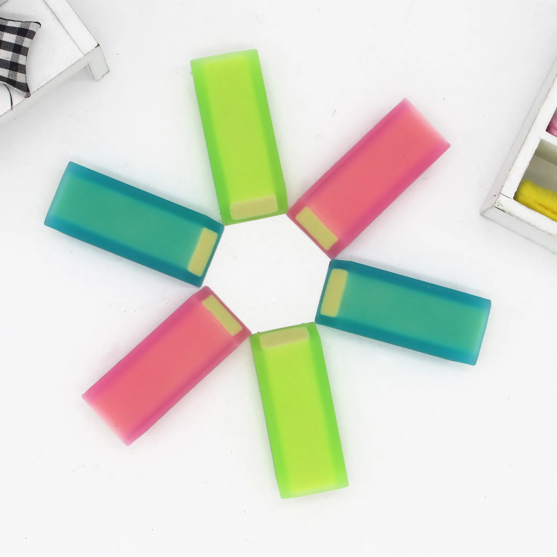 Soododo XDPVC001, оптовая продажа, новинка, промоакция, прозрачный флуоресцентный цветной ластик, студенческий мягкий ПВХ-карандаш ластик