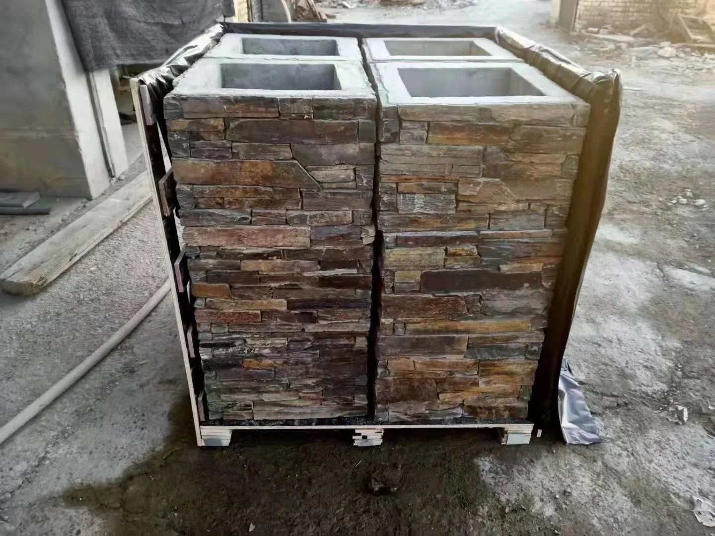 Slate Staked Stone  Gate Posts Column