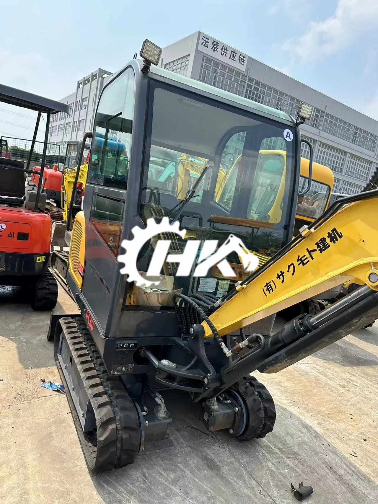 Améliorez la productivité sur n'importe quel chantier avec le mini-pelle hydraulique Cat 315