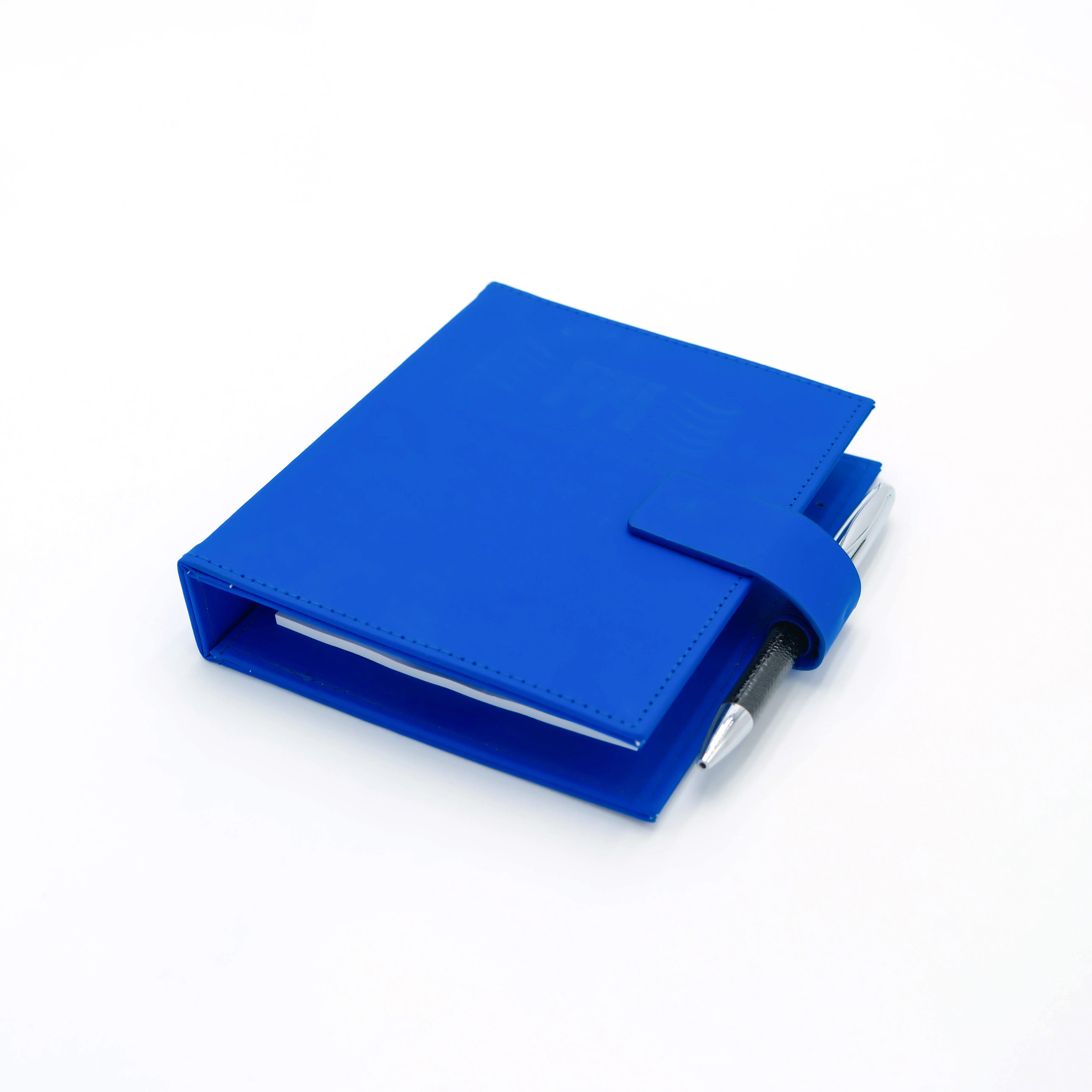 Wholesale Custom Designed PVC Waterproof Plastic Poker Playing Cards for Kids and Adults with Paper Box for Gift