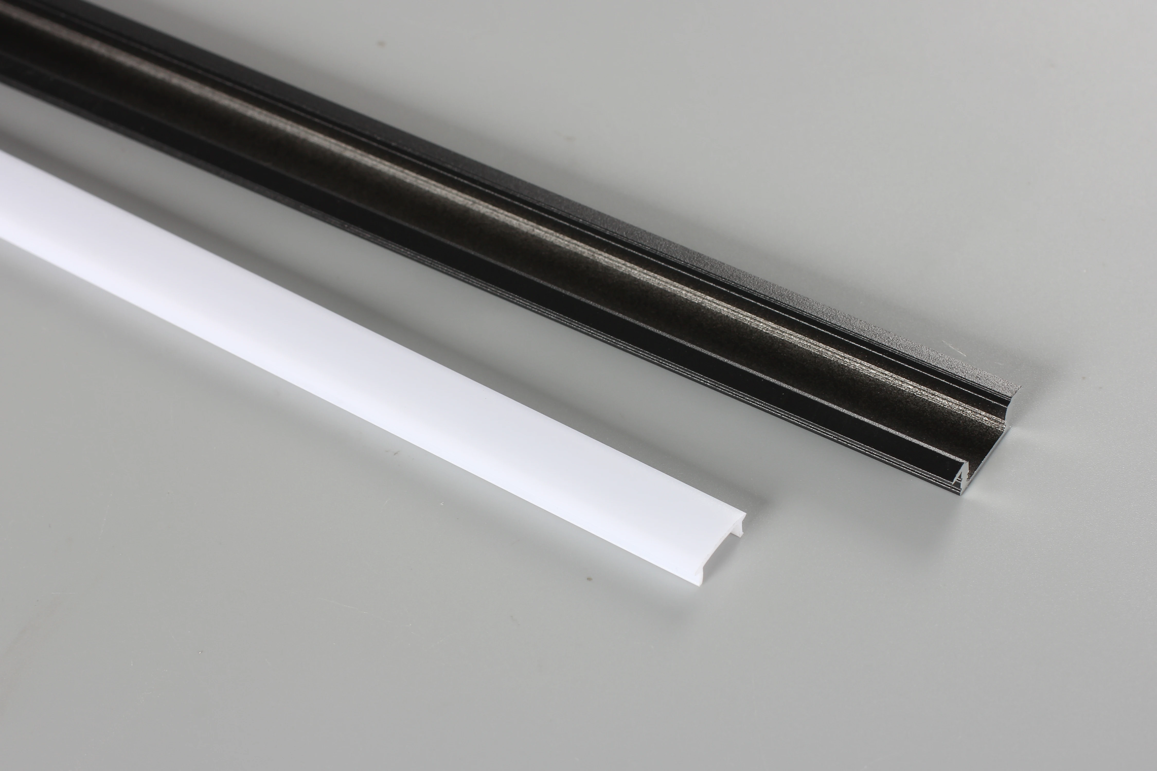 A2507 LED Lighting Profile Surface PVC Led Strip Channel Profile Aluminum 6000 Series Heat Sink Decorations Custom Cutting