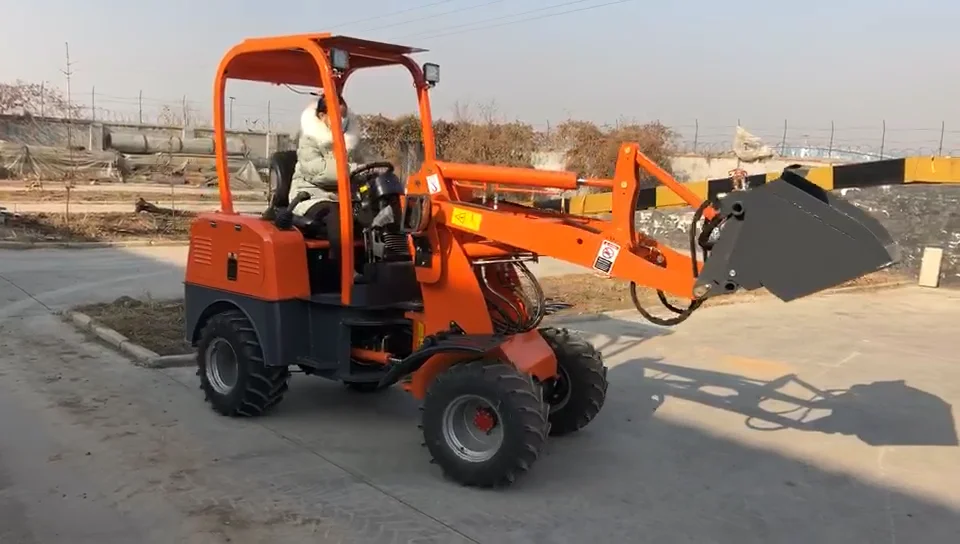 Погрузчик 600. Kubota r310. Кубота r350. Погрузчик Кубота r350. Мини фронтальный погрузчик Кубота.