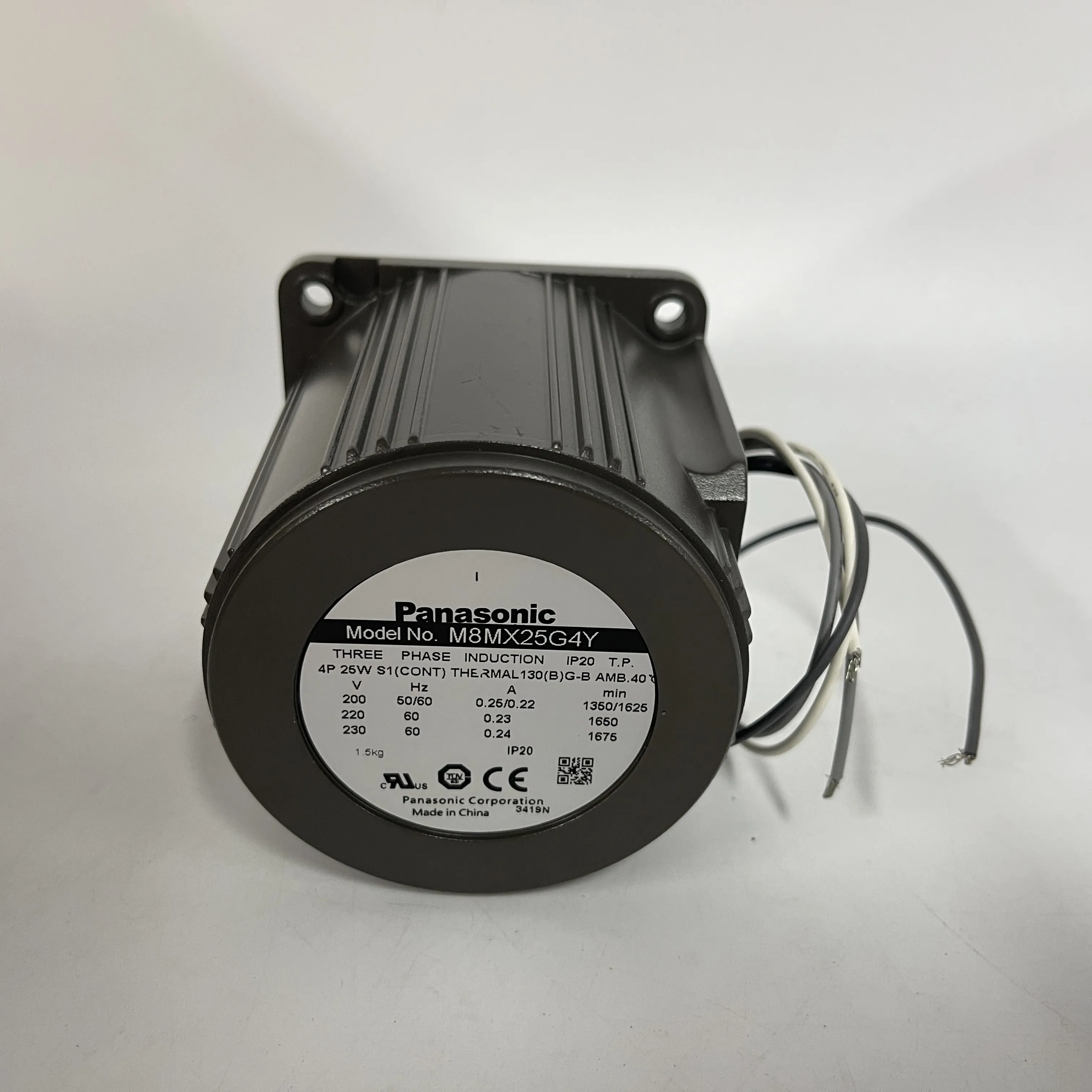 Panasonic Three-Phase Induction Motor M8MX25G4Y