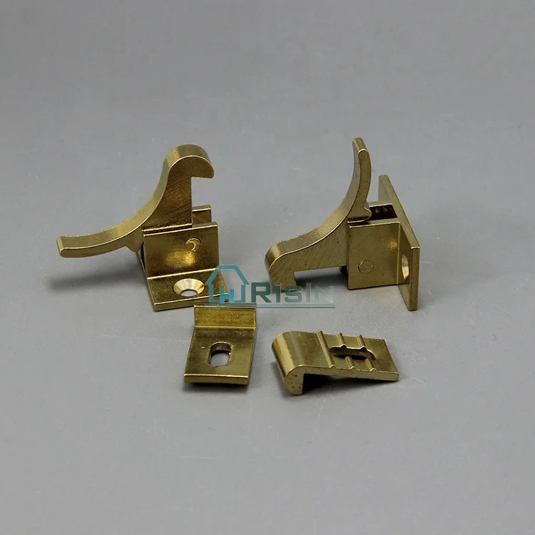 
 Отполированный латунный налокотник двери  