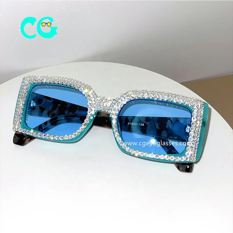 2024 Zircon Stone Crystal Sunglasses for Women Rhinestone Square Diamond  Sun Glasses Retro Frame Sparkling Sun Glasses