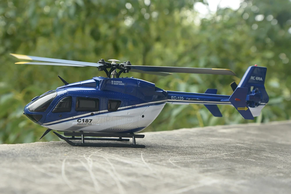 Hoshi RC ERA C187 Helicopter 2.4G 4CH Single Blade EC-135 Scale 6-Axis Gyro Electric Flybarless RC Remote Control Helicopter RTF