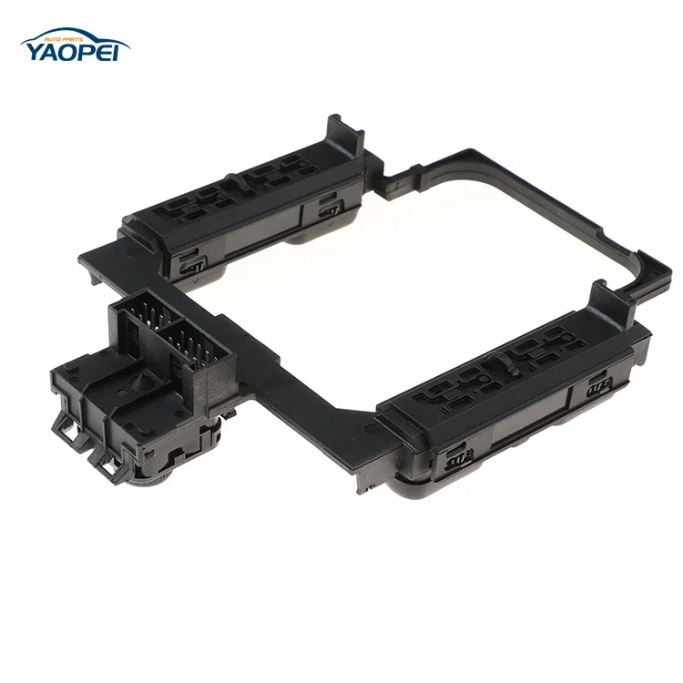2108200110 A2108200110 Electric Window Control and Mirror Adjustment for Mercedes Benz E W210 1996-1997