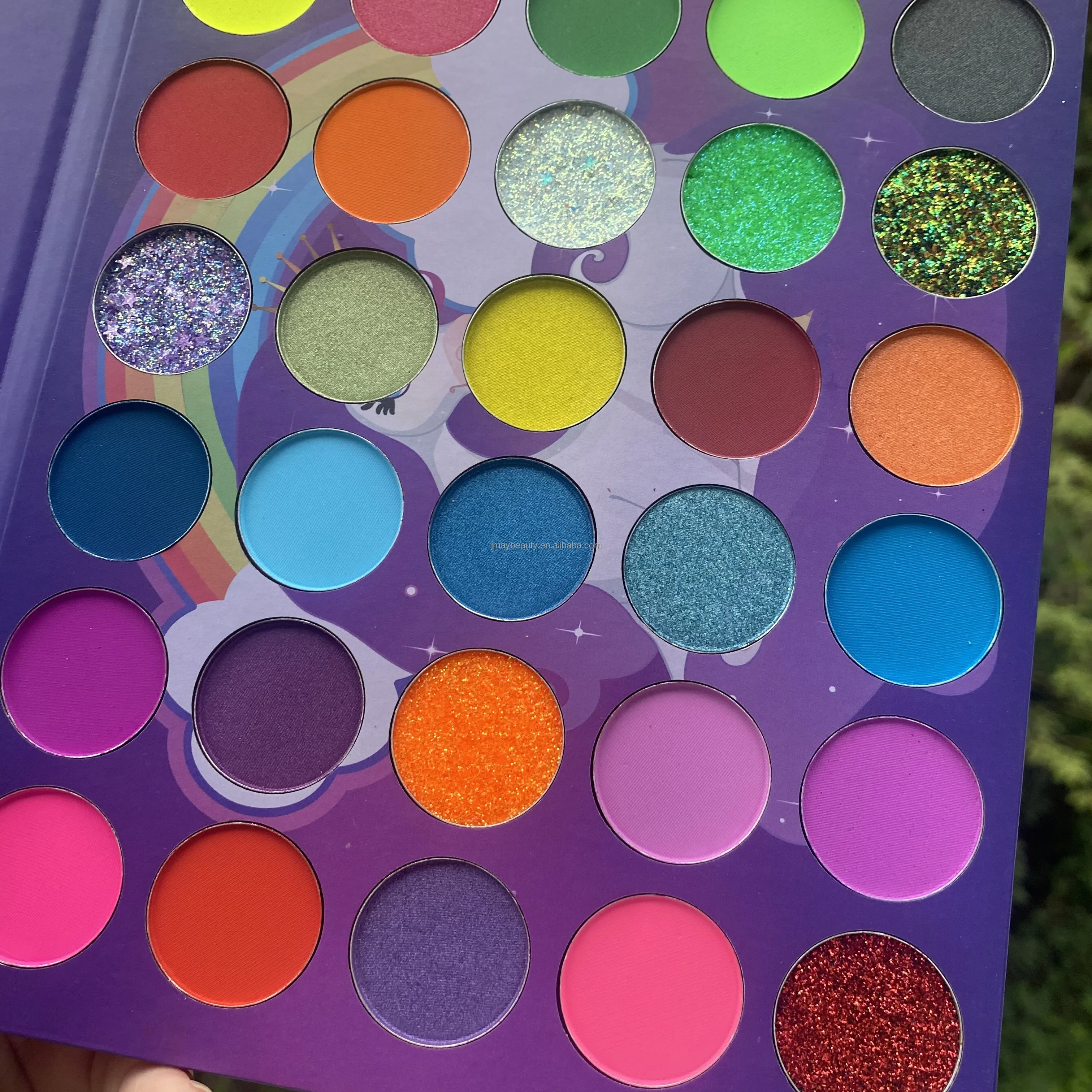 eyeshadow palette (1)