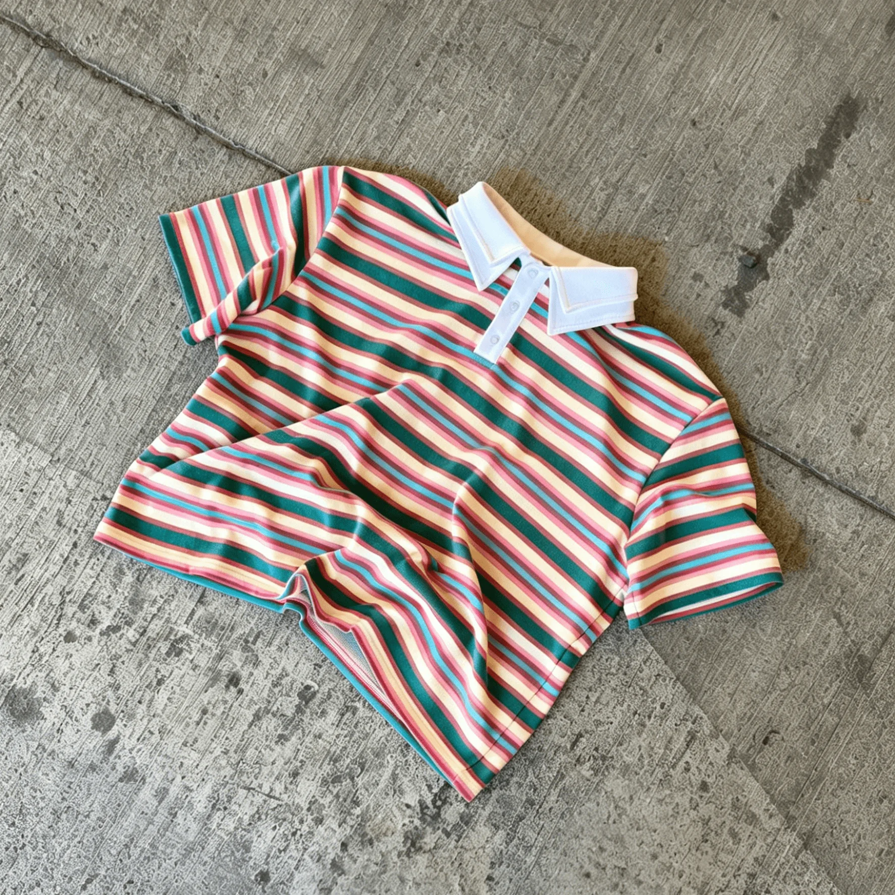 Wholesale Y2K Retro Men Multicolor Horizontal Stripe Double Layer White Collar Cropped Knit Short Sleeve Street Polo T Shirt gallery 3