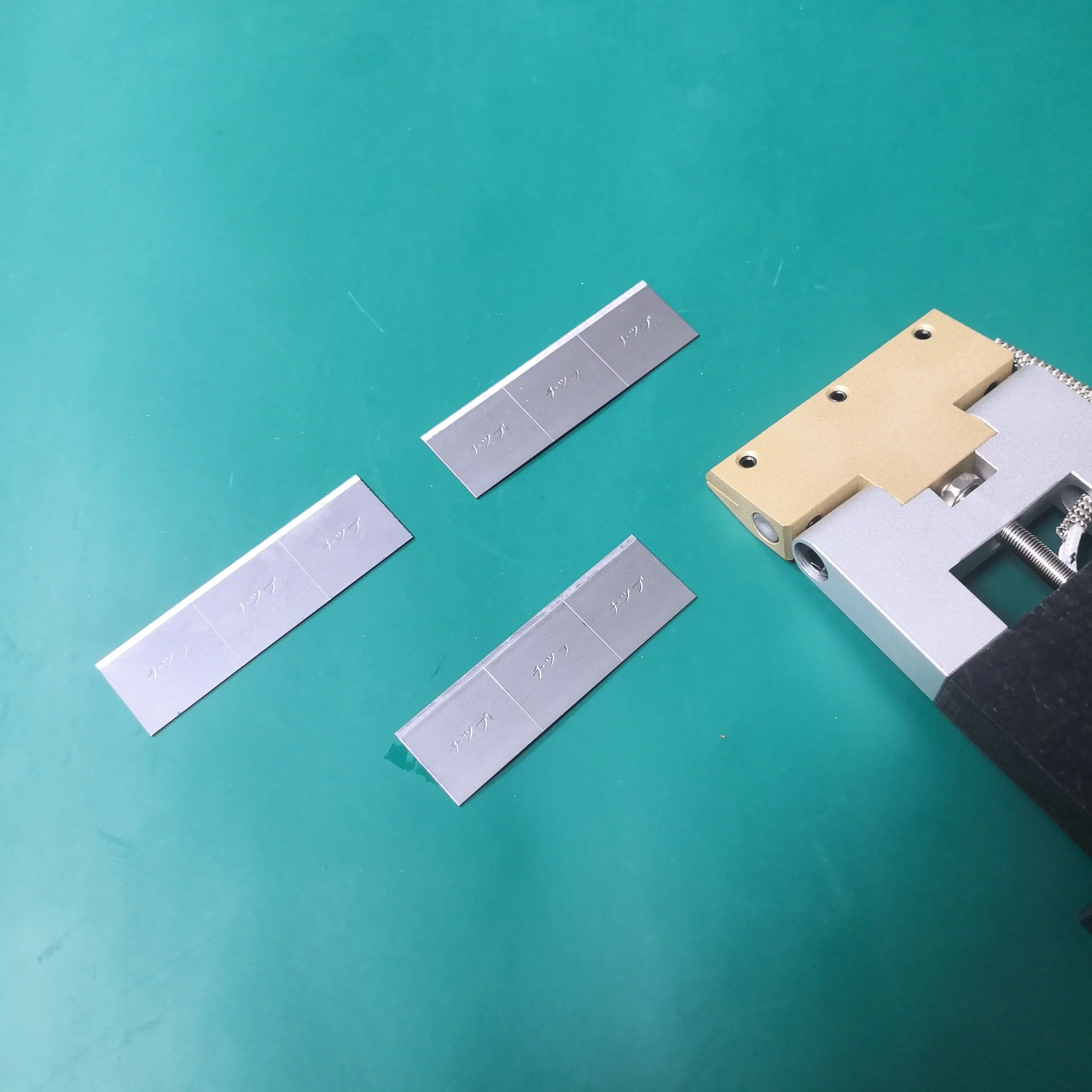 Factory Price Monitor LCD Polarizer Film Remover Heating Blade Tool LCD Display Laptop TV Mobile Phone LCD Repair Machine Tool