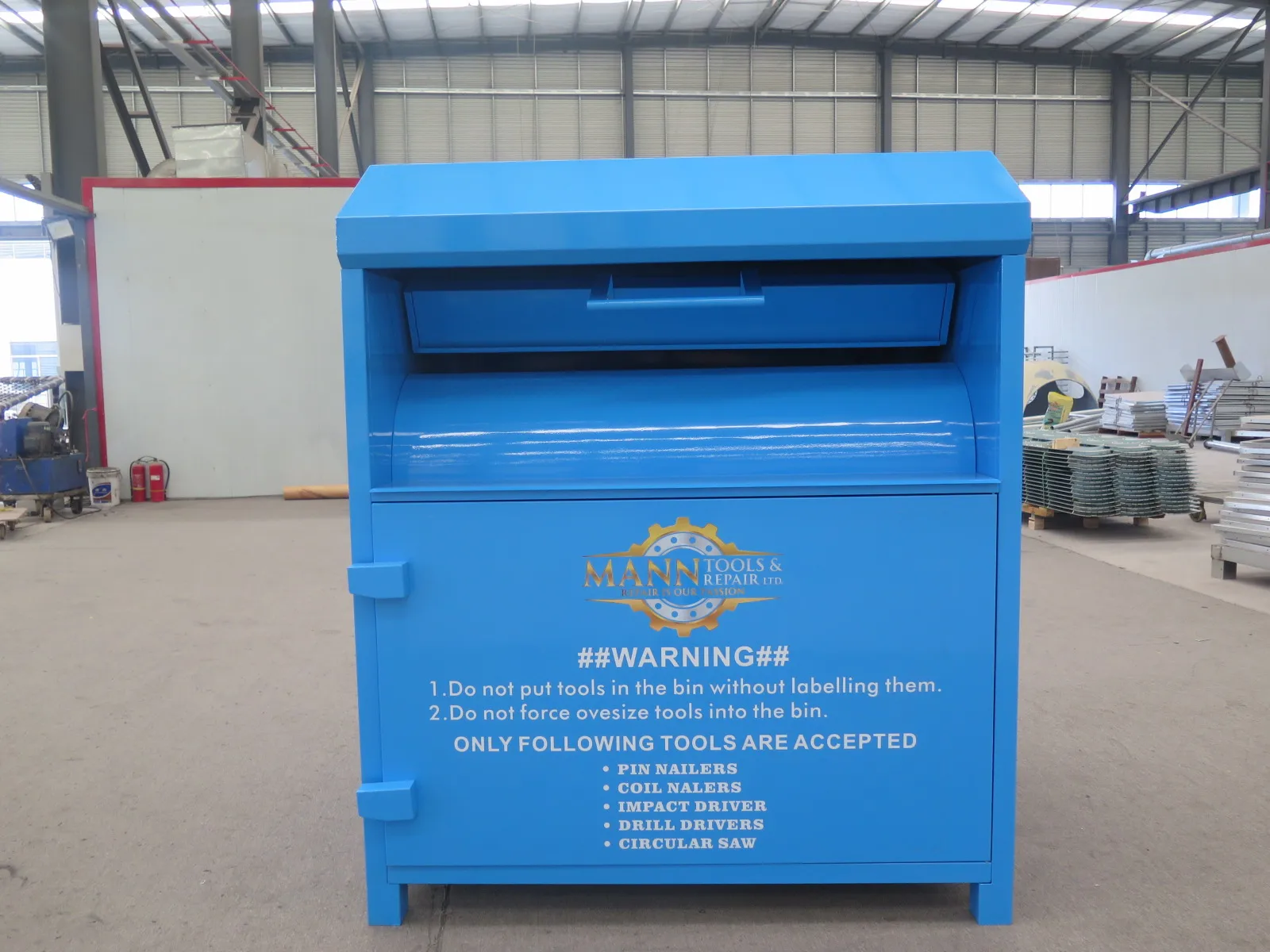 Customized Used Clothes Collection Banks Standing Metal Donate Recycle Bin Clothes Drop Boxes