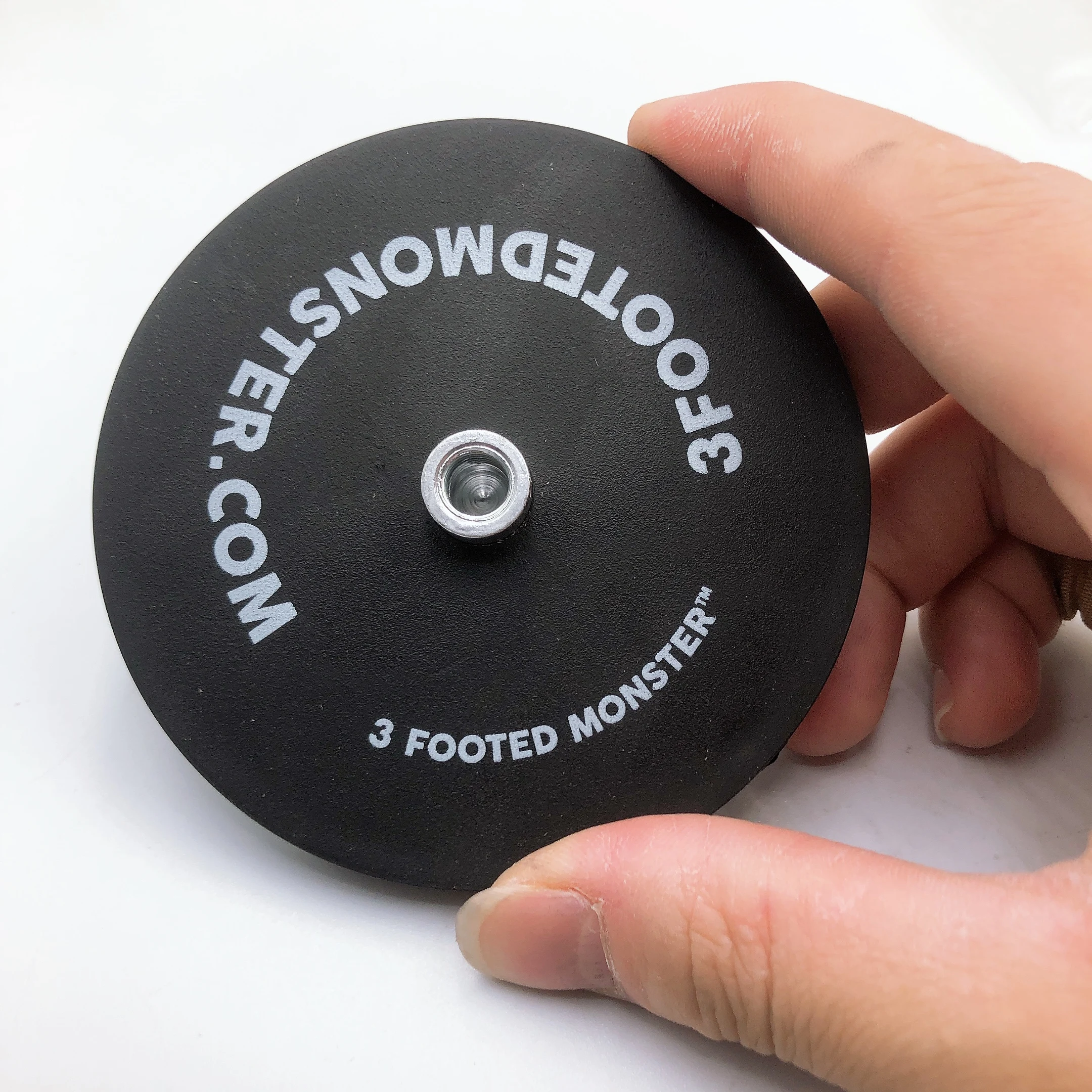 Strong Rubber Encased Holding Neodymium Magnets With Loop Hook