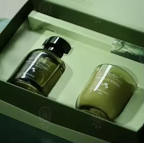 Luxuriöses individuelles Duft-Set für zu Hause mit Rattan-Diffusor und duftender Kerze, Direktverkauf ab Werk OEM/ODM, langanhaltende Aromatherapie, Geschenkbox für Spa, Hotel, Wohnzimmer und Büro
