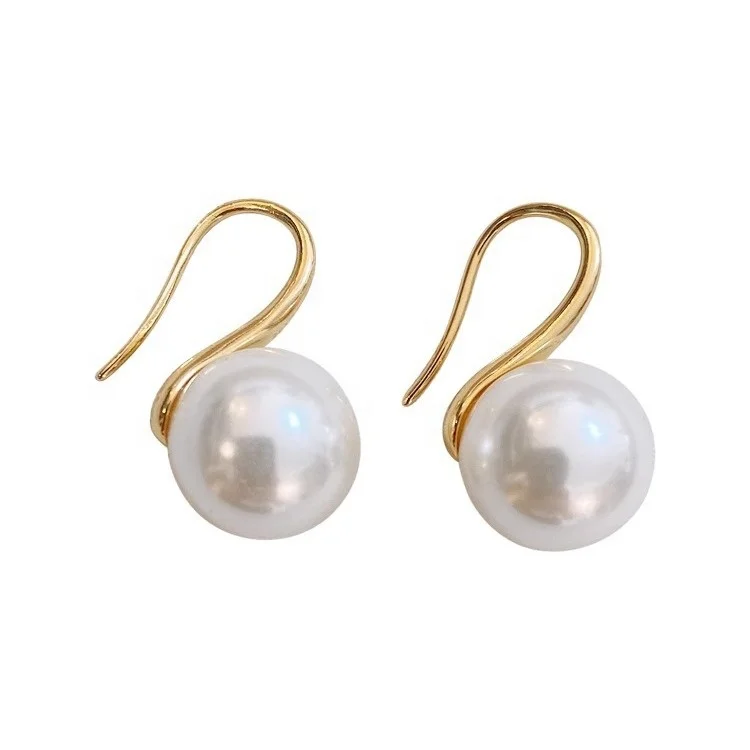 【新品未使用】SMELLY so’　pearl drop pierce SMELLY ピアス so' pearl drop pierce レディース : ZOZOTOWN