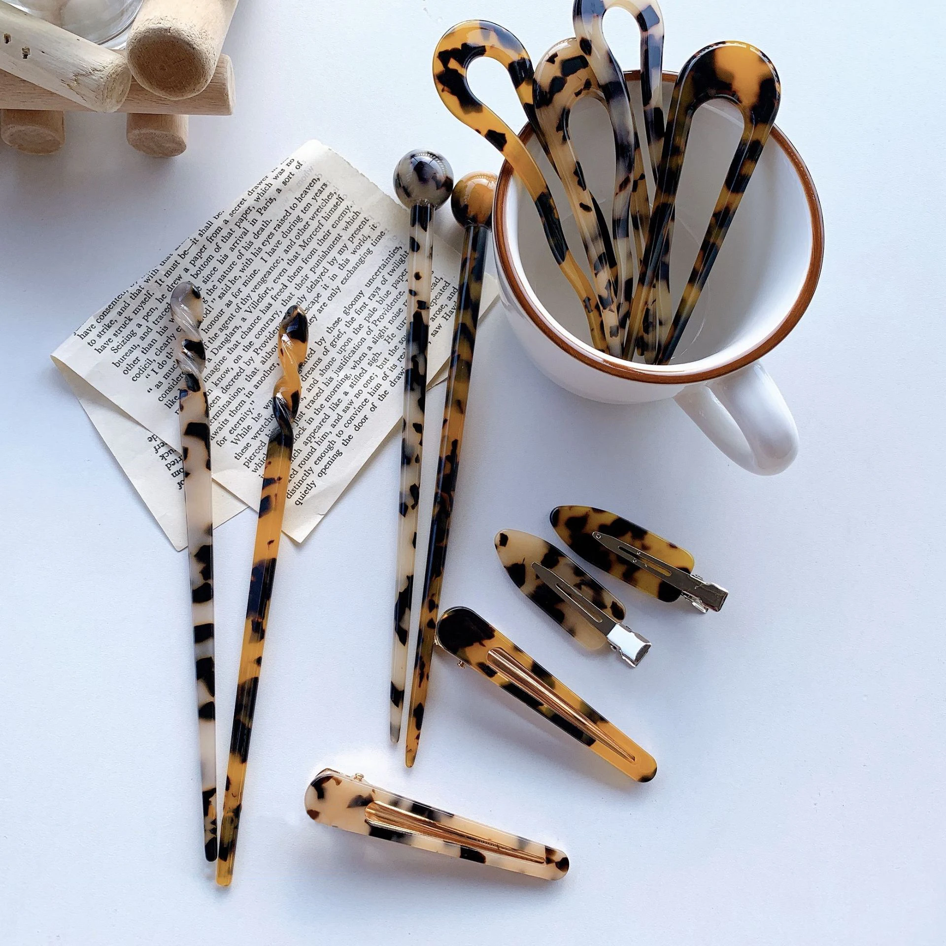 Оптовая продажа, женские модные аксессуары для волос LRTOU, акриловые шпильки для волос с уксусной кислотой, Элегантные U-образные скрученные вилки для волос в форме черепахи