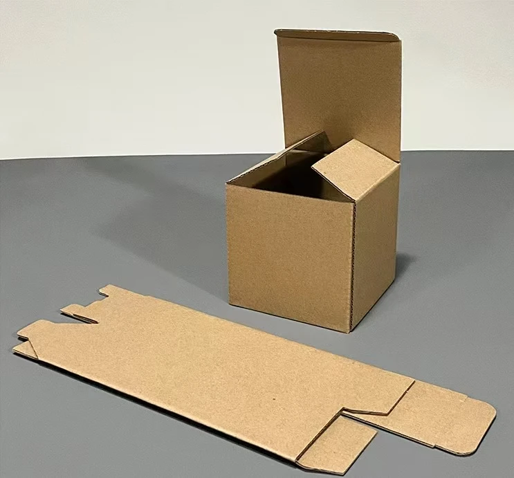 Super Durable Corrugated Carton for Shipping Wine Low Recycled Materials Matt Lamination Embossing Gold Foil Food Folder