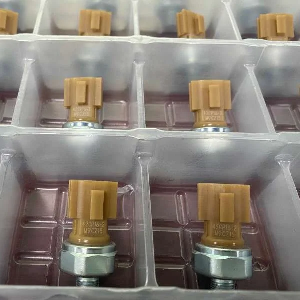 Fuel Oil Pressure Sensor Sender Switch 25070cd00a M9cz15 42cp162 For