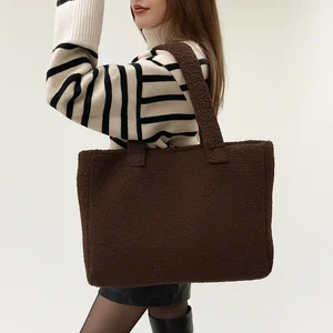 Large Women Custom Eco Plush Faux Fur Shoulder Crossbody Handbag Soft Plush Furry Fleece Handbag Ladies Sherpa Tote Bag