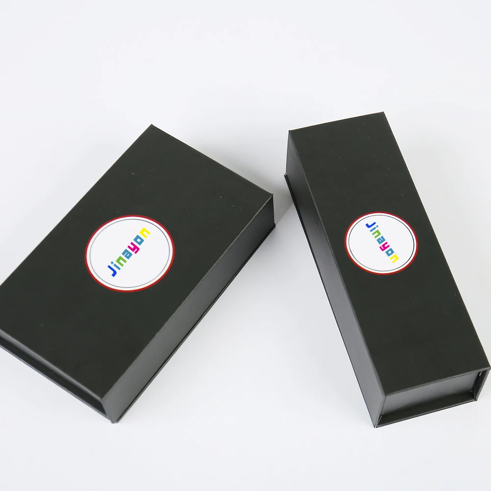 Op maat gemaakte magnetische parfumcadeauboxen met reliëfgedrukt logo op kunstpapier en kartonnen verpakking voor duurzame golfkarton cadeauverpakking