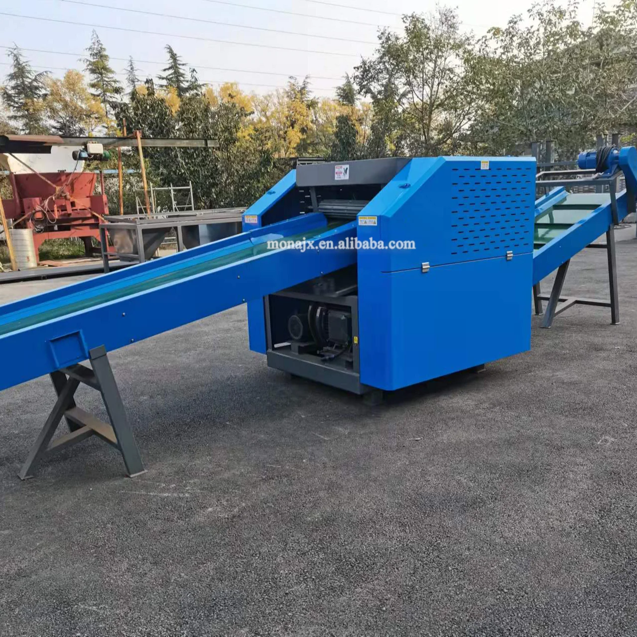 Powerful Textile Cloth Cutting Machine Fiber Crushing Recycling Machine Cloth Scrap Waste Yarn Cutting Cutter Shredder Machine