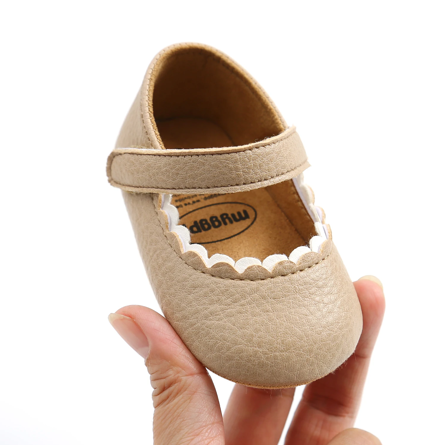 Hot Selling Beautiful Soft PU Leather Baby Toddler Girl Shoes Prewalker Girl Shoes manufacture
