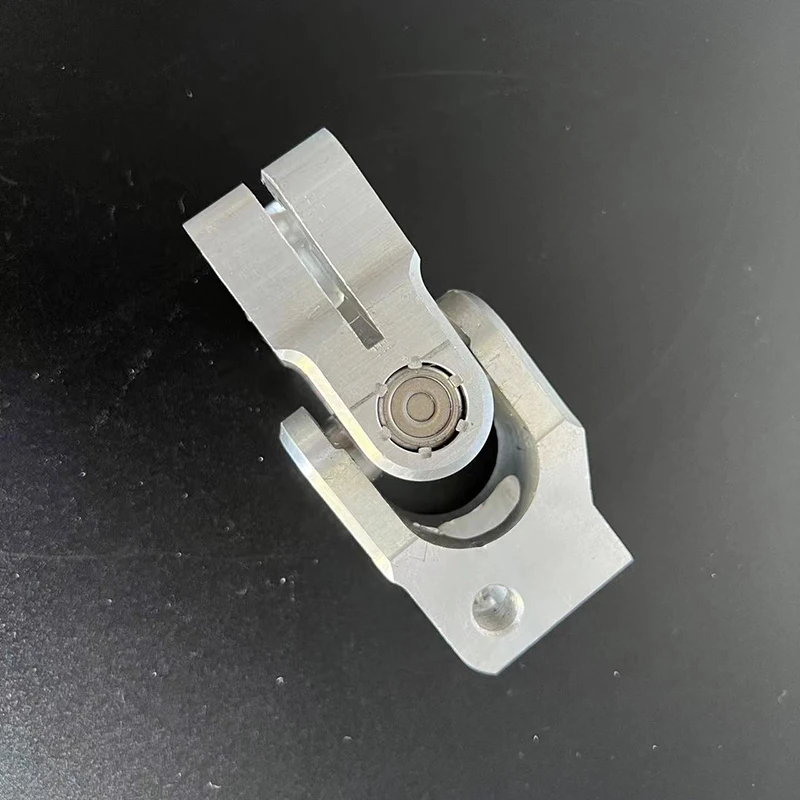 thumbnail image 2 of Lower Intermediate Steering Coupling Shaft U-Joint For B-MW E21 E23 E24 2 of 13