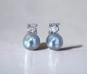Customized 5-6mm Sea Pearl Natural Grey Pearl Madams Akoya Pearl Earring  for Women Gift Daily Wear