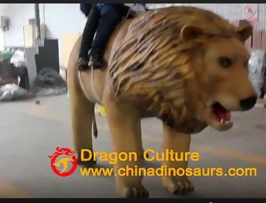 2022 Newest Life Size Simulation Walking lion  Animatronic Animal lion Robot for Amusement Park