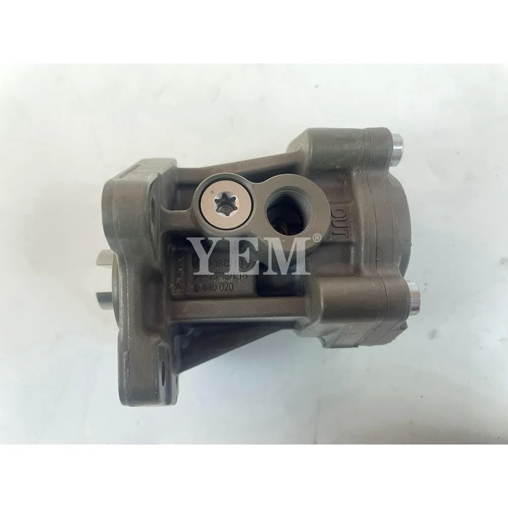 D936 D936L Fuel Injection Pump 9078681 for Liebherr Excavator Engine 4