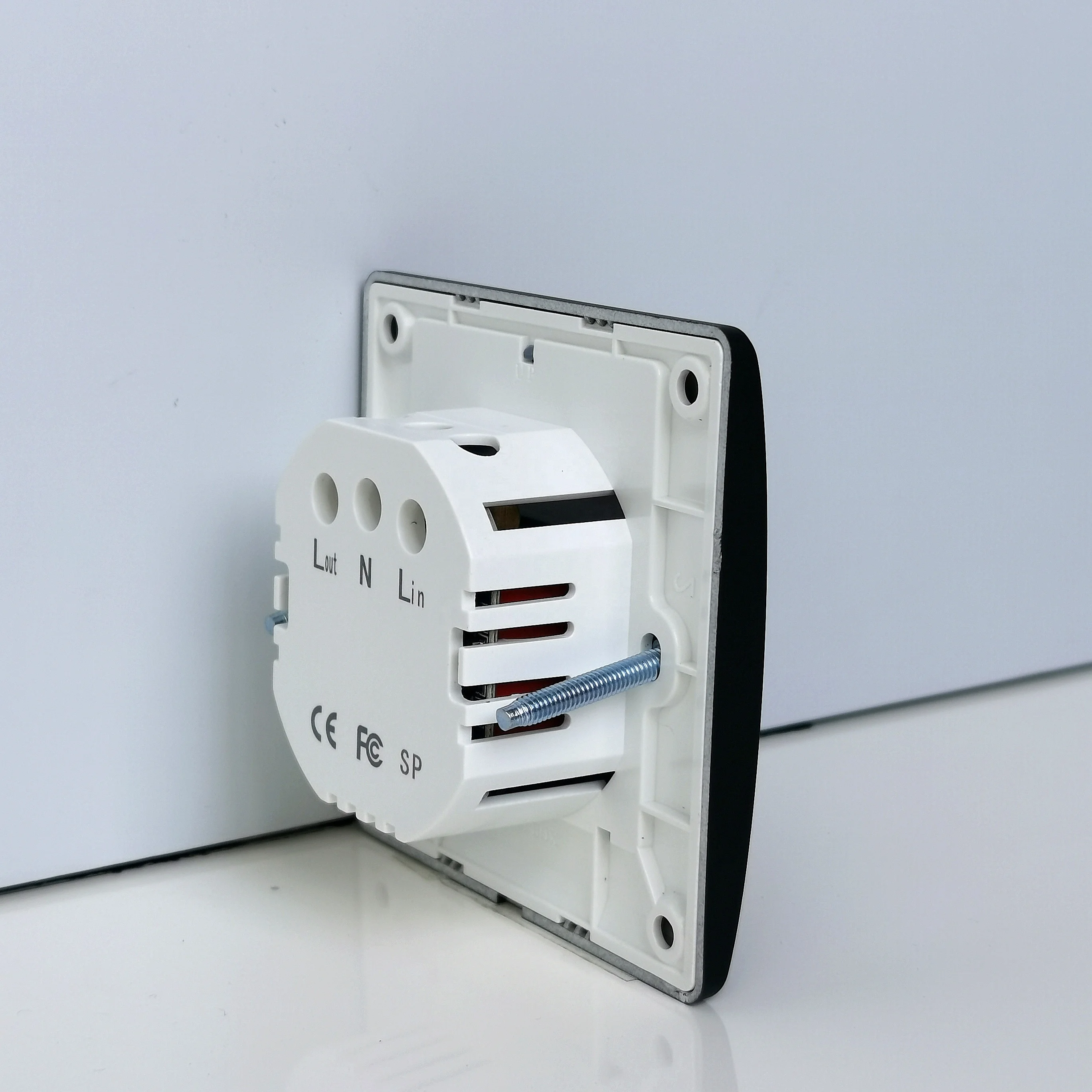 Rfid Energy Saving Smart Key Card Switch Hotel Energy Saving Device Insert Room Key Card for Power Switch