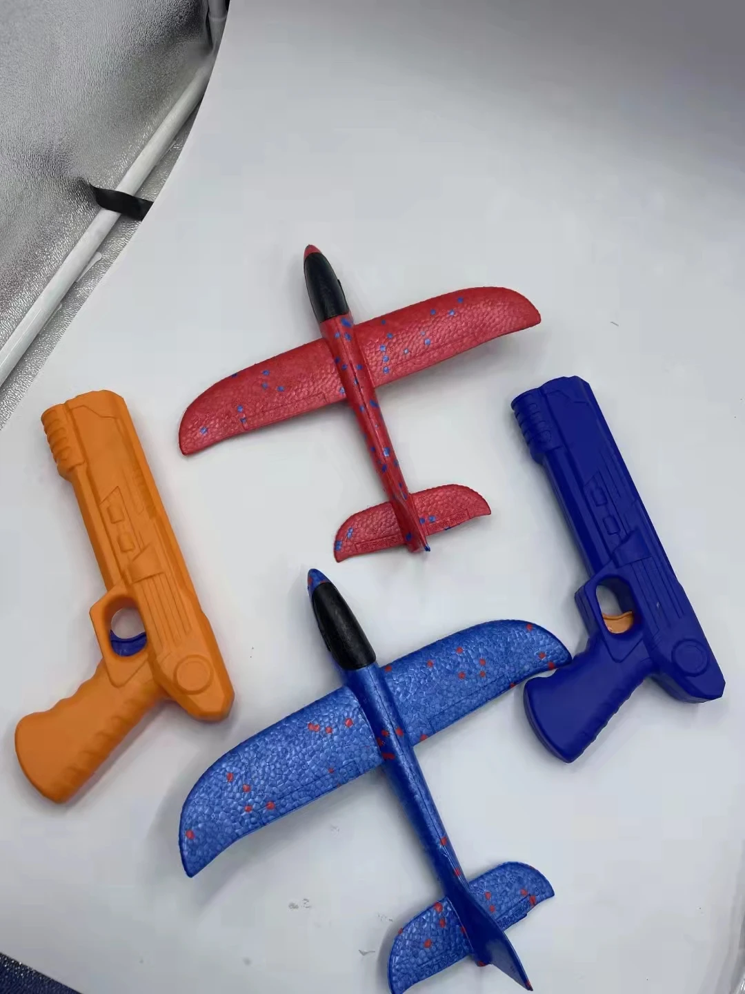 Новинка Лидер продаж катапульта самолет пистолет пусковой игрушка для извлечения полет из пены ЭВА летающий Пистолеты стрельбы