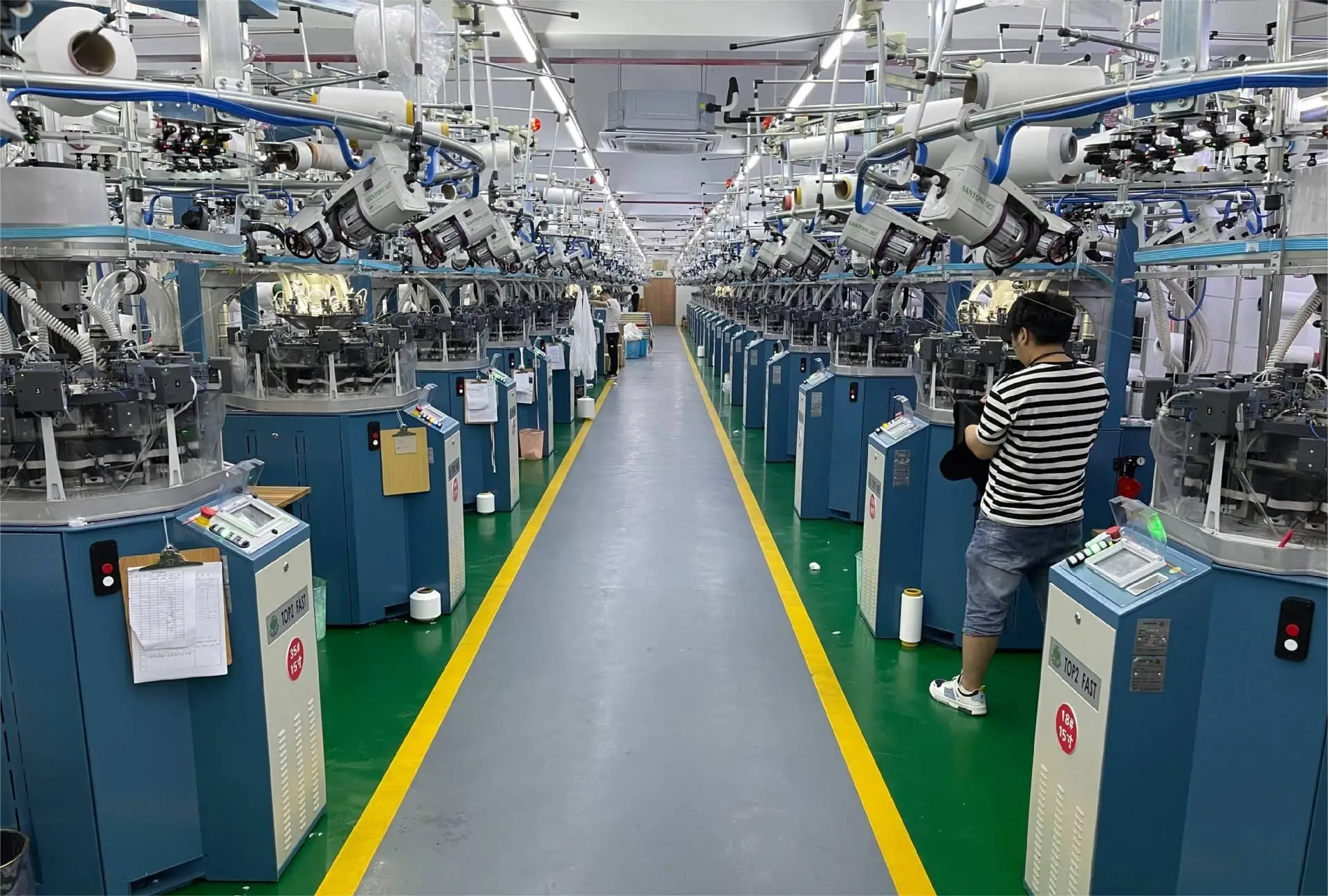 Allinone Nude Sports Bra Antislip Bandeau Sports Bra Gym Yoga Top