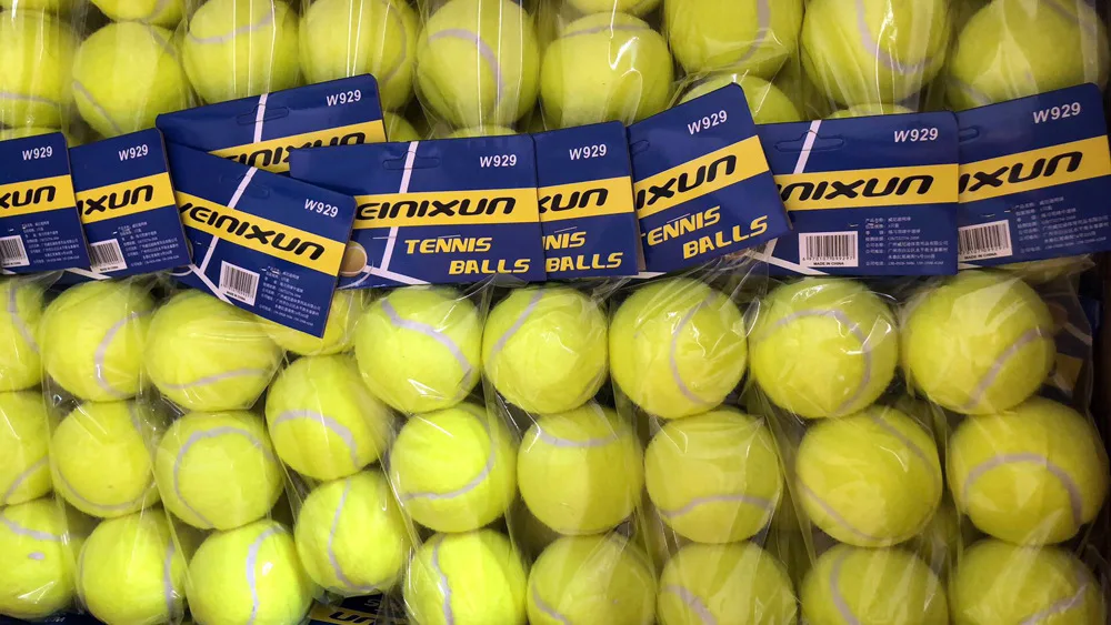 Factory Wholesale Professional Custom Brand Logo of High Elastic Beach Tennis Balls With Chemical Fiber Rubber Liner manufacture