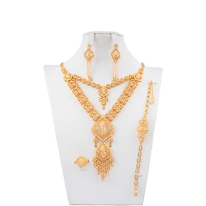 Pendant Fashion Jewelry Simple and Elegant Style Jewelry Display for Retail Shop Arabic Bridal Jewelry Set