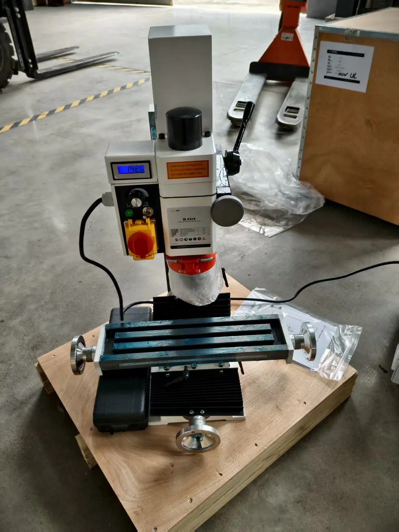 ZX13 Mini Lathe Drill Milling Machine Horizontal 220mm X Travel