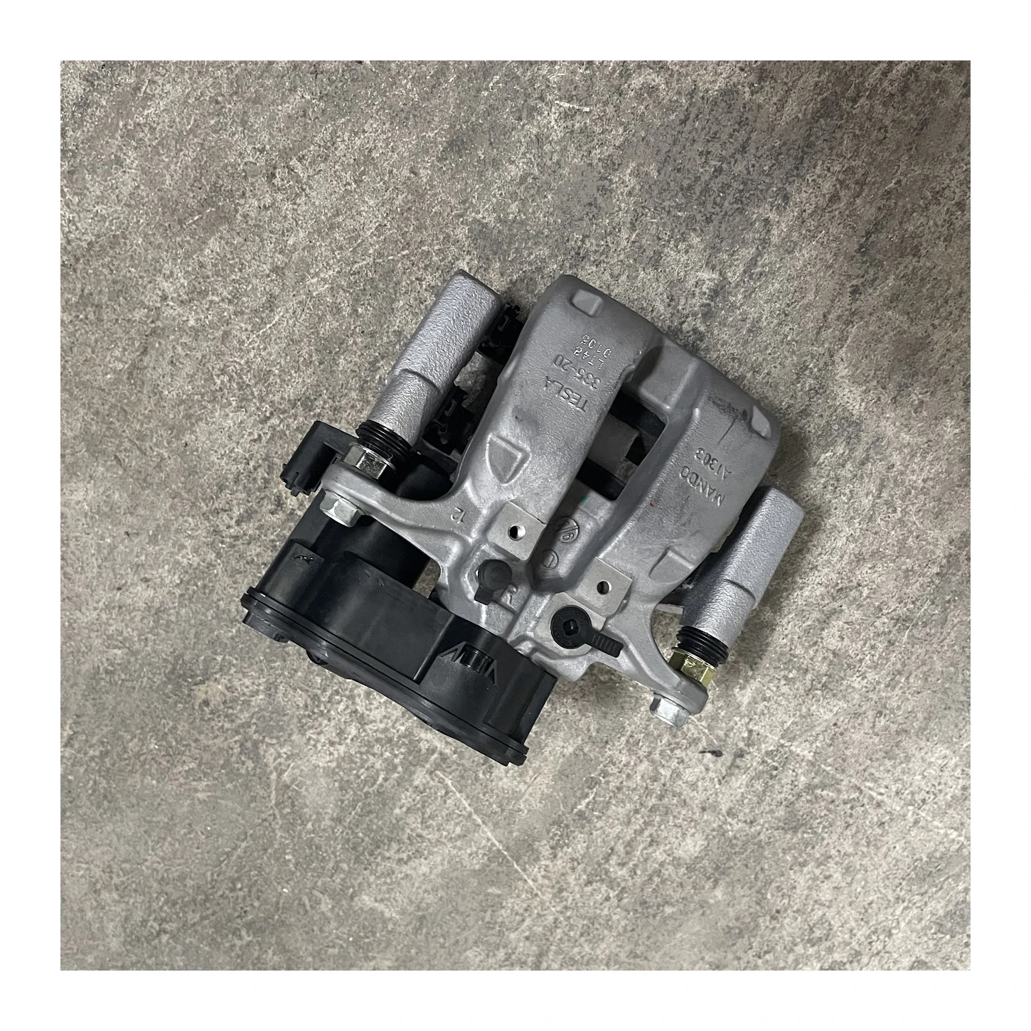 OEM auto part 1044626-00-B Rear brake caliper 1188644-00-C for  