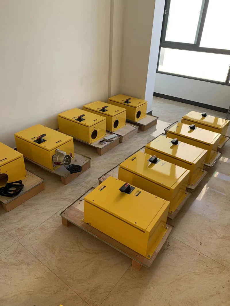 IP65 High Current Industrial Power Box 200A 250A 400A Industrial ...
