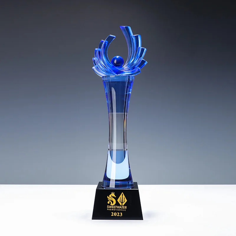 Factory direct sales unique design crystal trophy customized logo k9 high-grade awards manufacture