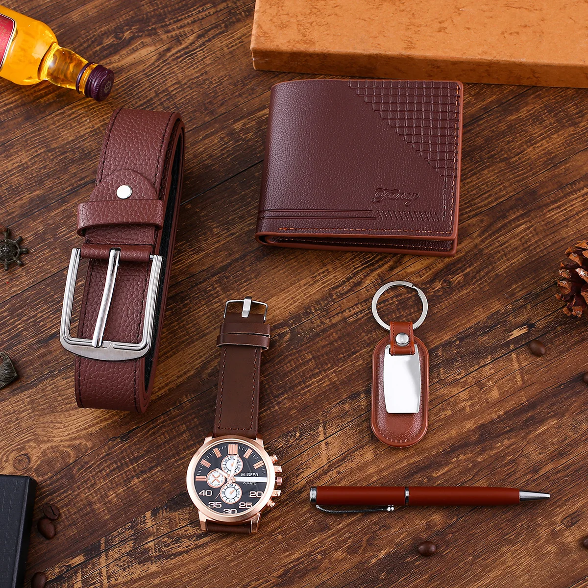 Urban Forest Zylo Vintage Leather Wallet Gift Set For Men - Includes Wallet, Keychain & Pen, Brown - View #13