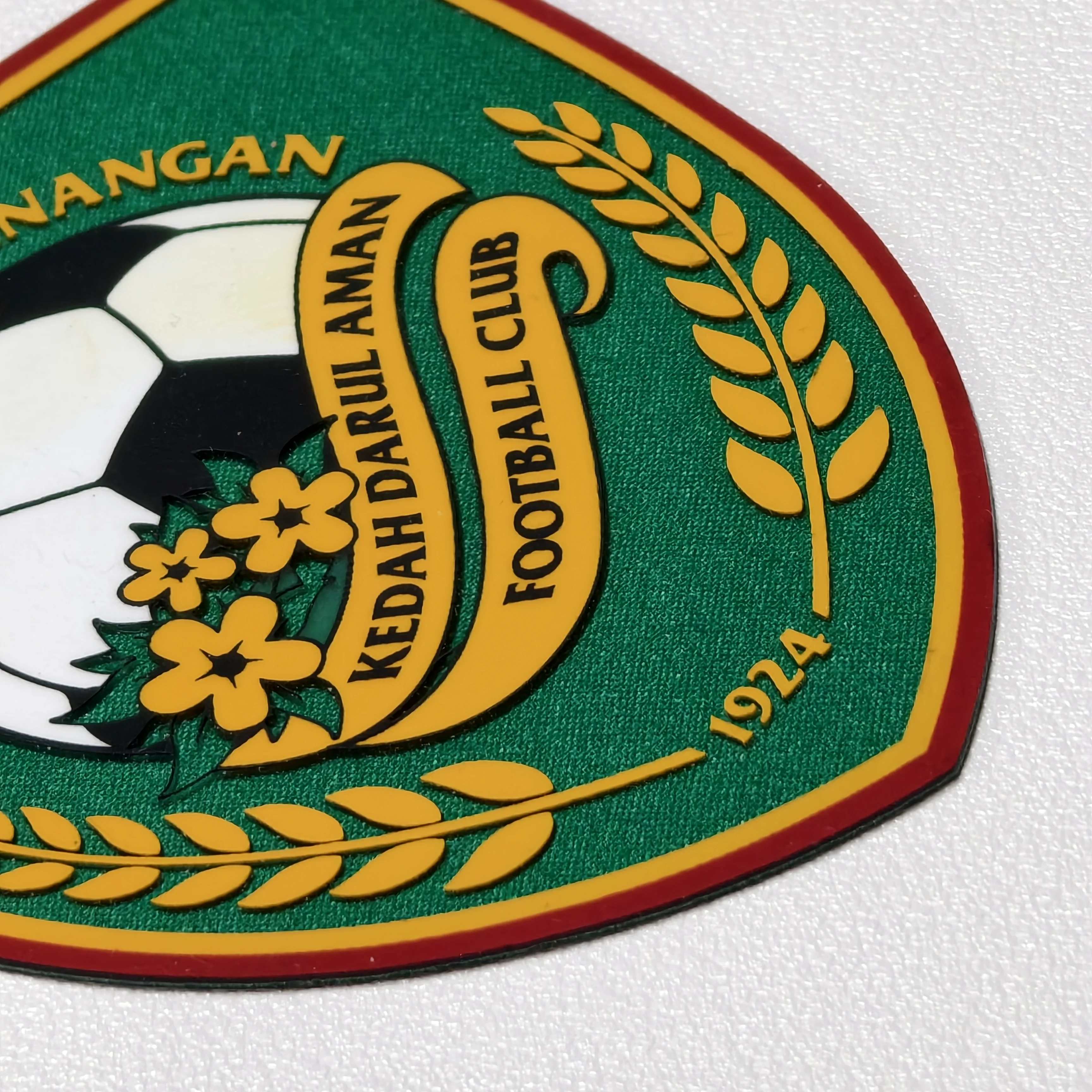 P05 Soccer Badges Heat Transfer Embossed Wholesale Custom Silk Screen Printed 3D TPU Football Club Logo Patches for Sportswear