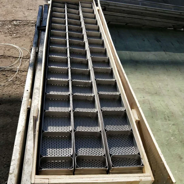 Direct Sale SUS304 Customized Punching Mould Noodle Cutter Machine Instant Noodle Frying Basket
