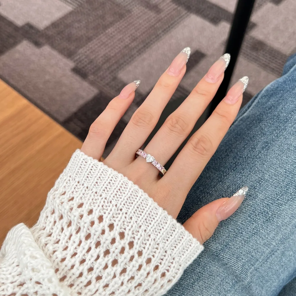 KAKODIY OEM ODM custom 925 Sterling Silver eternity band baguette 5A cubic zirconia heart main stone promise ring detail 6