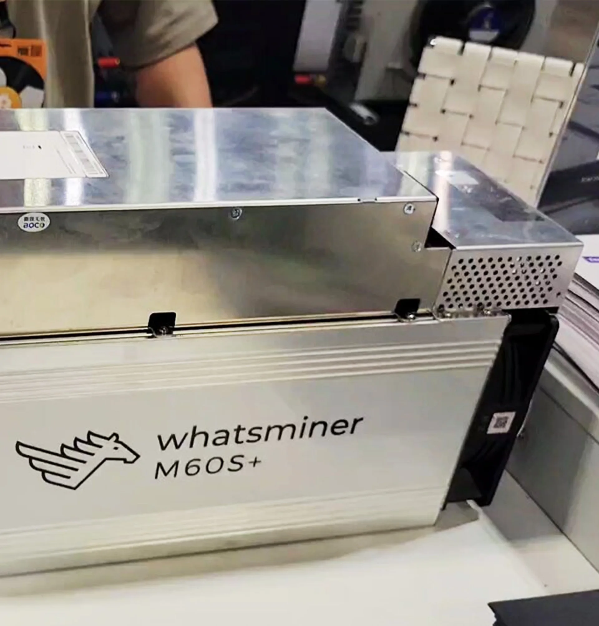 Whatsminer M60 150T -172T比特币矿工M60 150T -172T SHA-256 BTC/BCH/BSV高效BTC加密采矿设备