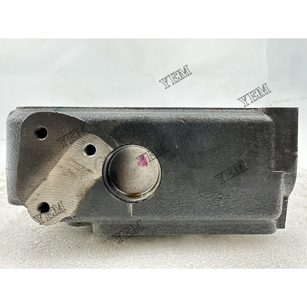 Wholesale Cylinder Head Assy for Kubota V3800 Standard Size Engine Parts 5
